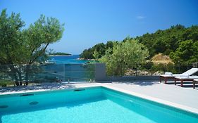 Villa Gray